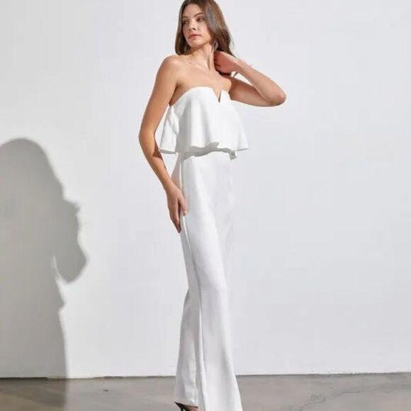 Pants - Elegant White Strapless Jumpsuit